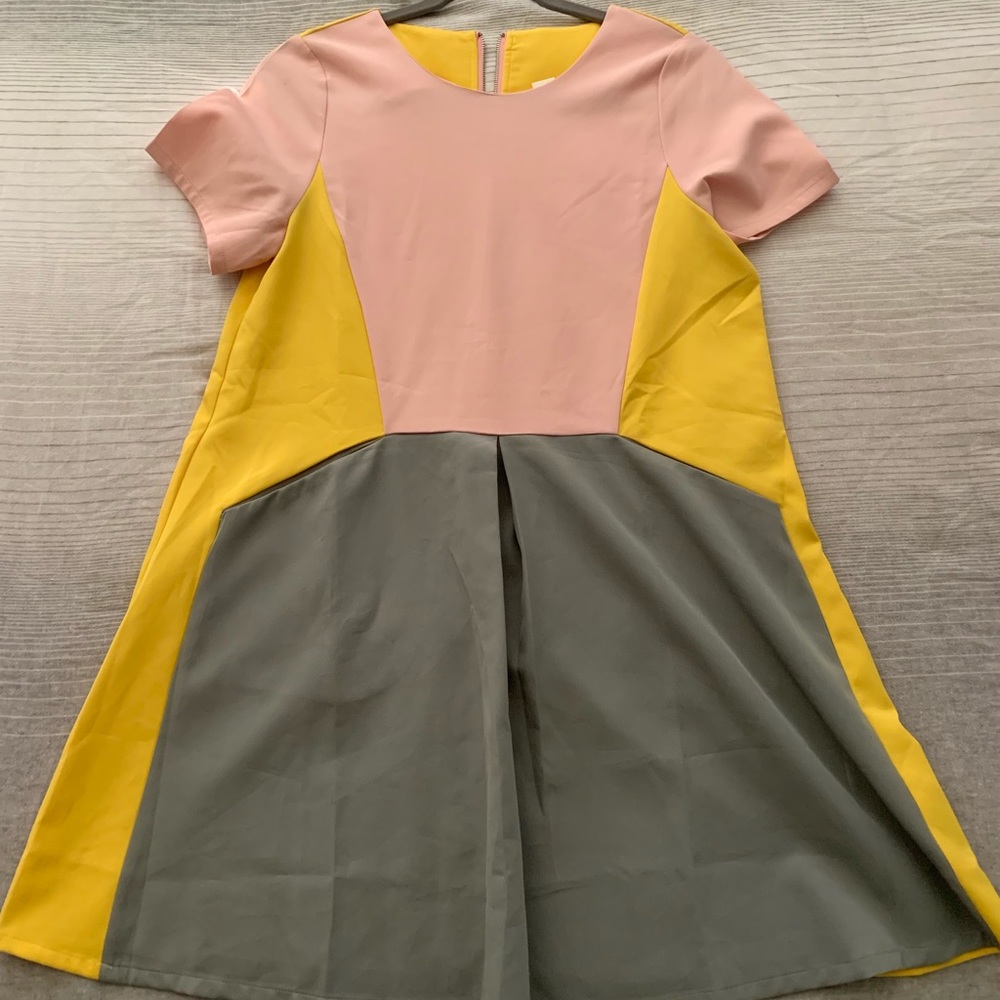 Colorful Babydoll-fit Dress